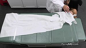 Doctor goes hard in Latina pussy during sneaky hospital exam, damn