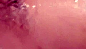 Hey, check this Pinay who loves riding cowgirl style!