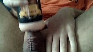 Watch this white boy moan while masturbating his fat cock?