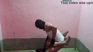 Fast homemade vid, wanna see what the neighbors are up to?