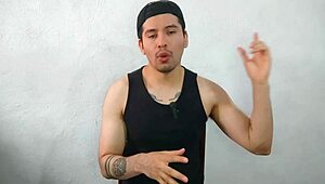 Convincing Hetero Married Coworker To Suck 20cm Cock At Work