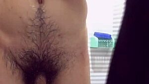 I can't believe how intense this gay vietnamese encounter feels on Blued