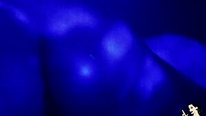 I Wake Up Horny and Give My Pussy to Neighbor