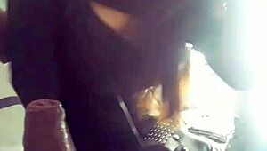 me convence para que se la chupe en el camion dianita miel in outdoor public blowjob