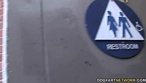 Tommie ryden rendezvous with a big black cock - gloryhole