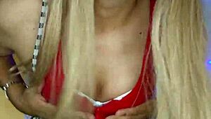 Hey, have you seen this gorgeous made-up travesti looking stunning?