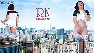 wow giant lady walks city streets without panties, towering like king kong