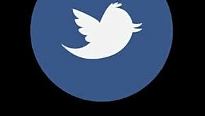 Modrookasta pastorka hrepeni po velikem kurcu pastorka po prhanju... Tako sem po njem!