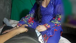 OMG, father-in-law banging daughter-in-law alone in room! 😱