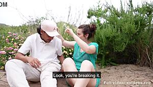 She lured me into wild beach banging in public