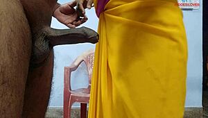 Hot chat about cheating wife banging hard with mature Indian aunt