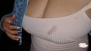 मैं मॉल में नर्डी सेवान्ना वॉटसन के साथ सीक्रेट सेक्स करता हूँ