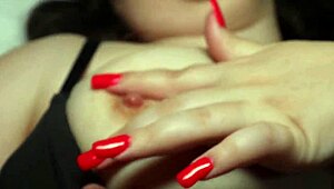 Young Cam Girl Debuts In Porn With Muff Diving And Big Ass