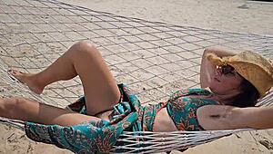 long dress, no panties, are you flashing that hairy spot on a public beach?