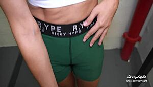 hey, milf helps me cum fast in her tight panties, so hot! 😍