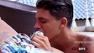 fodendo o cu do novinho playboy hard and deep