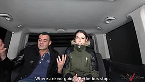 Night Fuck With Lost Babe Screaming In Stranger’s Car