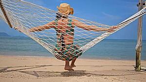 long dress, no panties, are you flashing that hairy spot on a public beach?