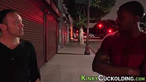 Volle tieten domina rijdt dikke bbc met strakke controle na strand