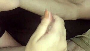 chupei meu amiguinho na frente da esposa sexy?