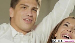 Красотки - Офисное одержание: Алексис Брилл и Брюс Вентура трясут это