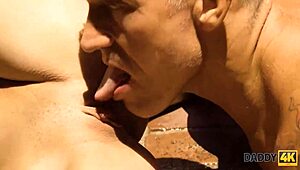 Why did chica cheat on her boyfriend with padrastro by the pool?