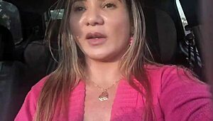 Blonde legend of Mamadrive cums hard. Every moment gets tastier with her ripped clothes.