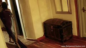 wanna learn stripteasing and full nude seduction dance techniques?