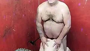 Novinha Enjoys Rough Gay Armpit Fucking