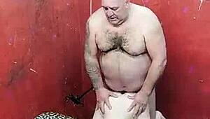 Novinha Enjoys Rough Gay Armpit Fucking