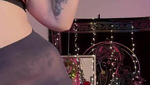 Masturbation In Black Pantyhose With Heels And Nylon