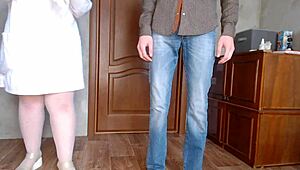 kneeling milf nurse takes cum analysis in tight latex gloves