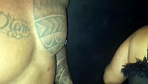 Fui no swing e mamei a rola preta do enteado sem saber. Era ele mesmo!