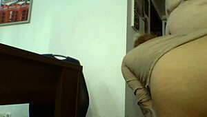 Unbelievable! Real Amateur Couple in Doggy Fuck with Cum Swallow!
