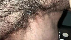 Zorra gorda siente placer intenso follada a lo perrito