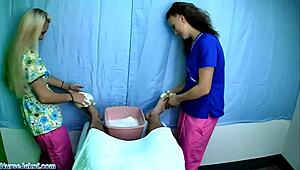 casey and jc simpson give a sponge bath