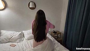 Annafirepussy sniffed that mysterious smoke and craved fucking.