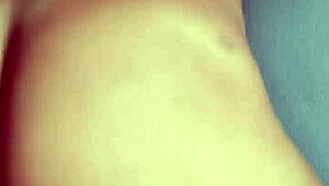 do you want to see my ripped clothes and asshole close up while i masturbate?