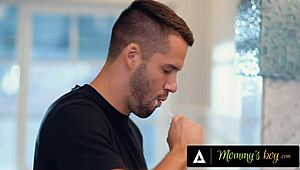 mornin’! stacked redhead milf lauren phillips bangs stepson