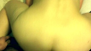 Blondie hotwife enjoys hardcore honeymoon blowjobs 😈