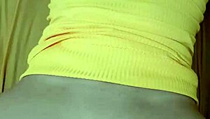 gostosa usando vestido coladinho fudendo ate levar leitinho