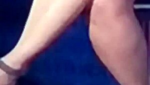 Spicy Hot Indian Tv Anchor Cricket Show