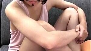 Thai Beauty Stuns in Bath Scene