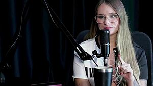 Naty Varga's Hot Sex Videos After Firing - Family Loves It!