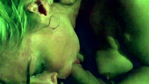 Blondie hotwife enjoys hardcore honeymoon blowjobs 😈