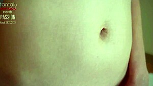 Джулия и Аурора занимаются чувственным аниме-ножницами с гладкими телами