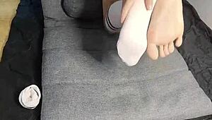 Feet Fetish with Slim Chinese Twink in Barefoot Action