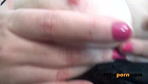 maria de alicante probando con chicas en realidad lesbiana masturbacion