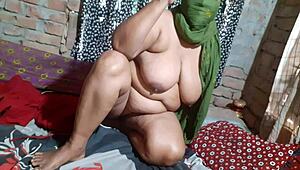 Having sex with an Indian bhabhi from a Bangladeshi group