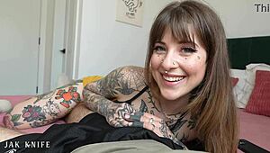 タトゥー義姉awlivvが中出しおねだり！